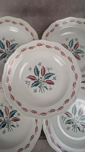 Lot assiettes creuses - assiettes,