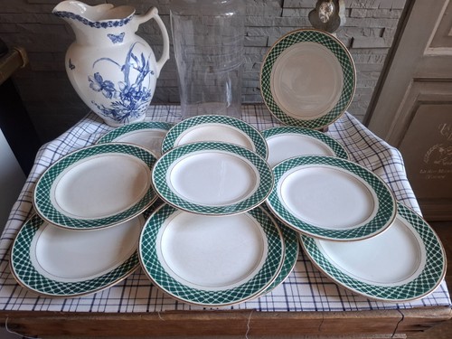 Assiettes plates vintage - 11,