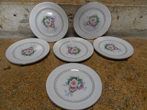 Anciennes assiettes à - assiettes,